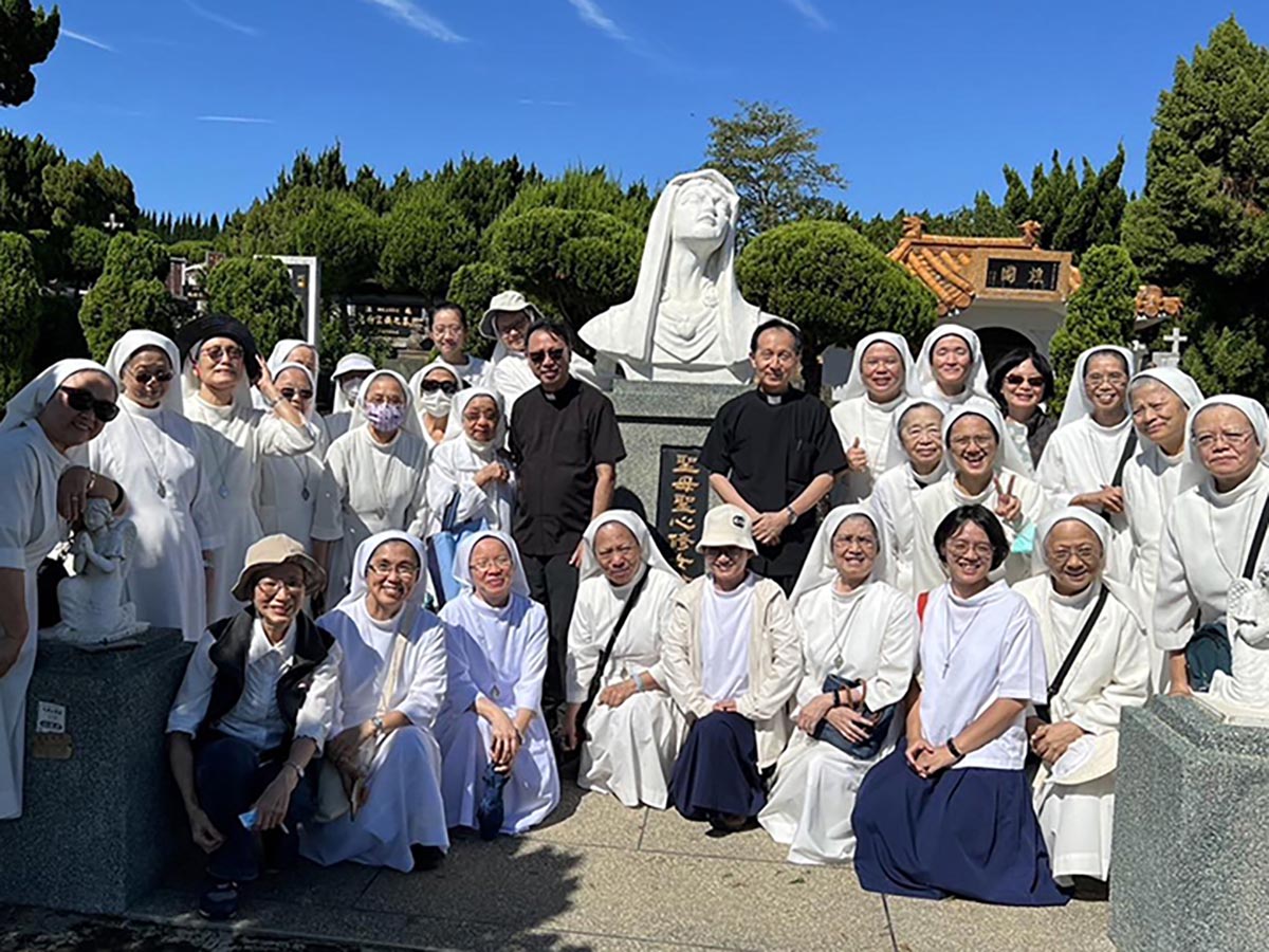 （測試篇）煉靈月前往墓園祈禱